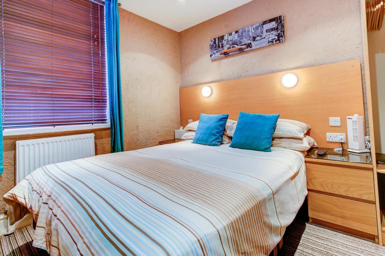 The Craimar Bed & Breakfast Blackpool Bagian luar foto