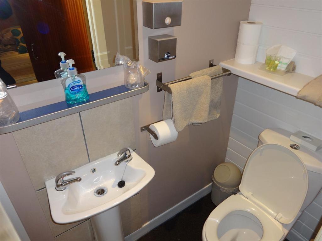 The Craimar Bed & Breakfast Blackpool Bagian luar foto