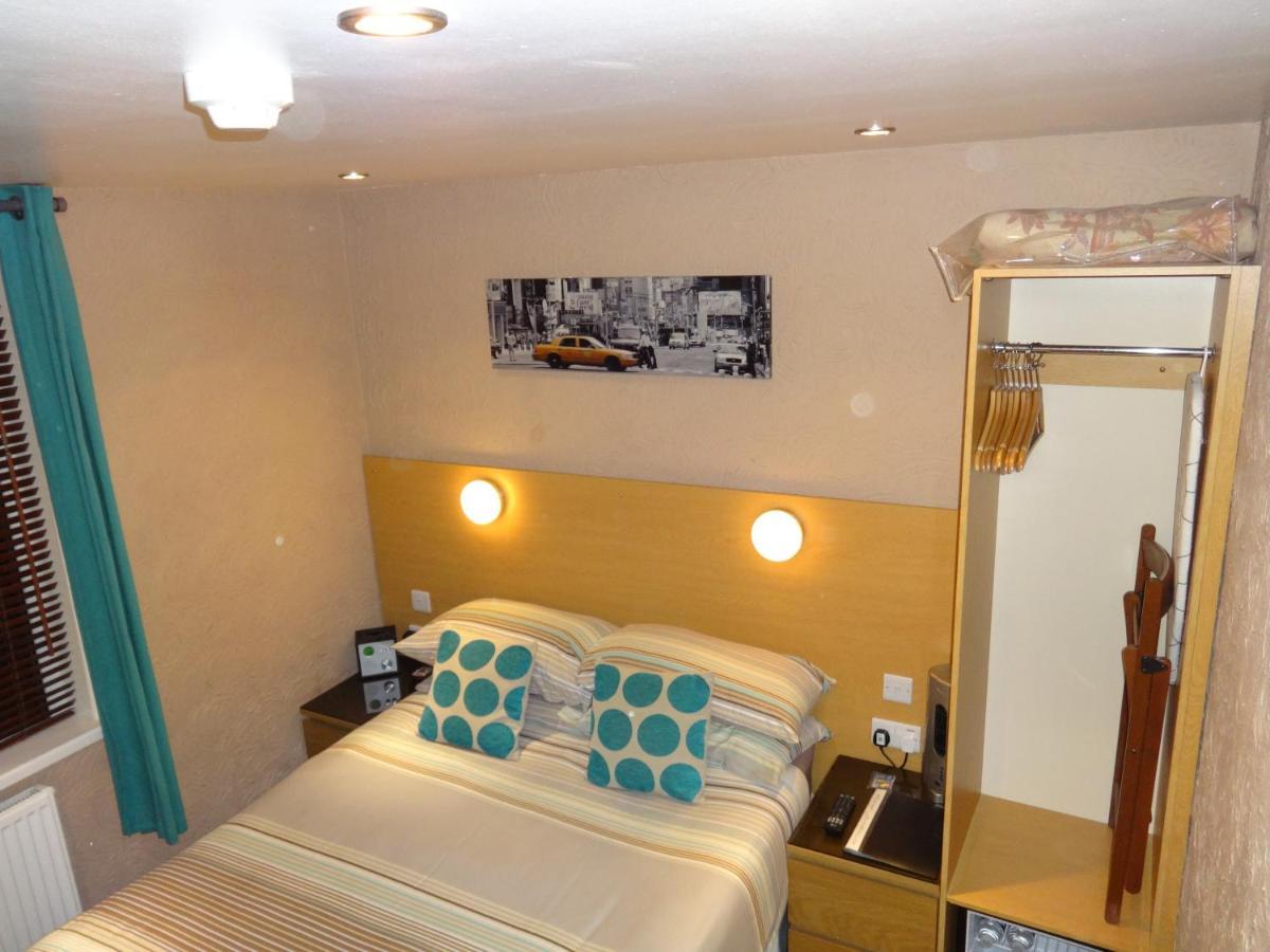 The Craimar Bed & Breakfast Blackpool Bagian luar foto